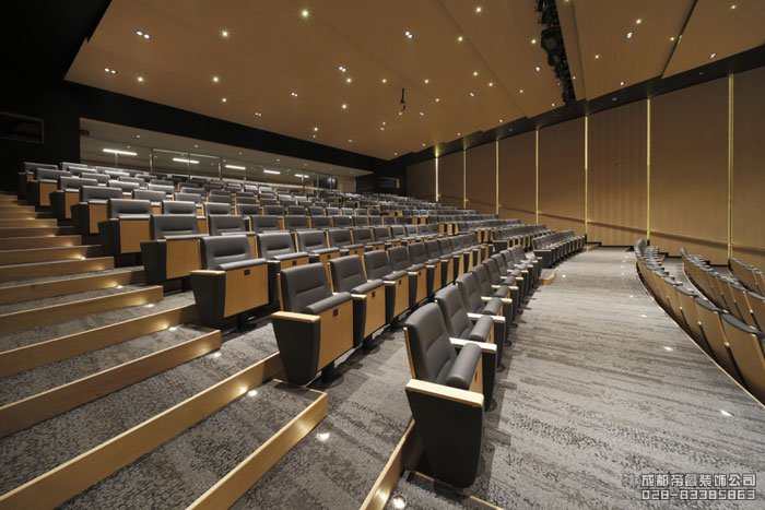 300平成人培訓機構裝修有哪些注意事項？